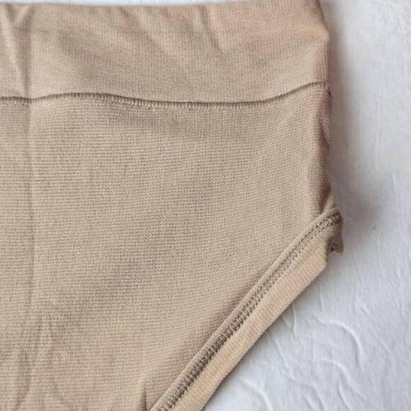 SKIMS HI CUT PANTY NWT - Picture 8 of 9